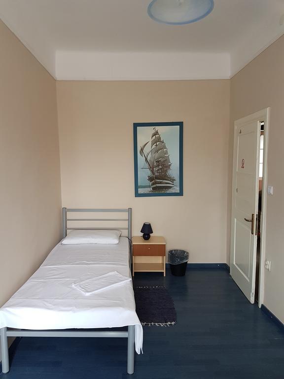 Hostel Morcic Rijeka Exterior foto